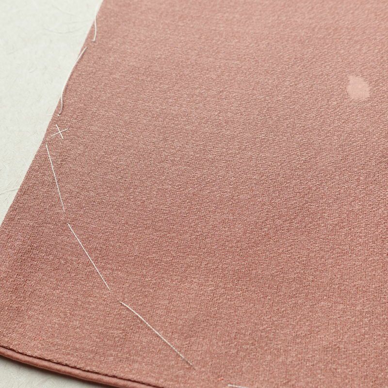 色無地 良品 しつけ糸付き 一つ紋付き 正絹 無地 袷仕立て 身丈155cm 裄丈63.5cm グラデーション ピンク_画像10