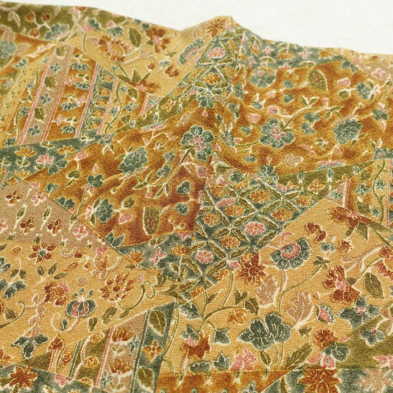 小紋 良品 縮緬 総柄 正絹 木の葉・植物柄 袷仕立て 身丈163.5cm 裄丈65cm 黄・黄土色_画像15