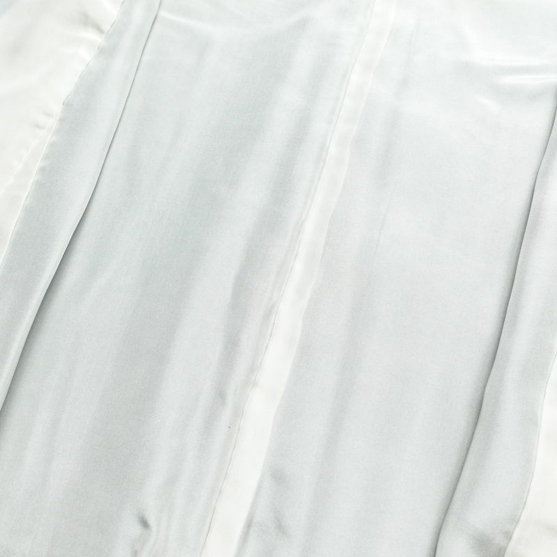 色無地 良品 しつけ糸付き 一つ紋付き 正絹 古典柄 袷仕立て 身丈155.5cm 裄丈64cm 着物 緑・うぐいす色_画像17