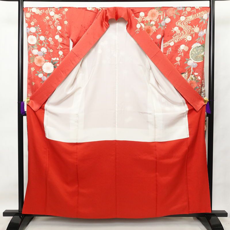 振袖 良品 金駒刺繍 正絹 古典柄 袷仕立て 身丈159.5cm 裄丈68cm 箔 金彩 フォーマル 成人式 着物 赤・朱_画像3