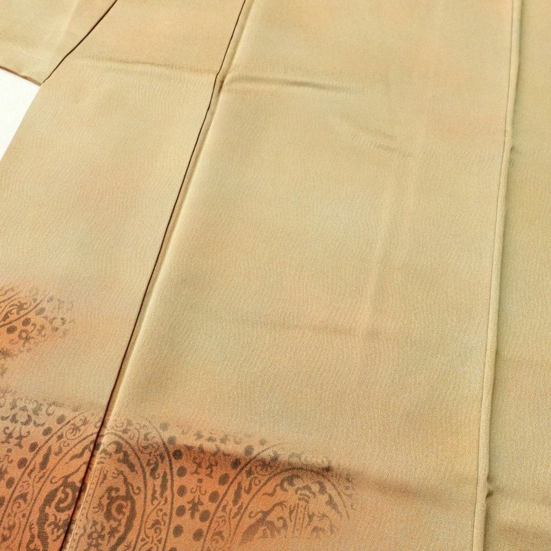 付け下げ 正絹 幾何学柄・抽象柄 袷仕立て 身丈158cm 裄丈65.5cm ぼかし 黄・黄土色_画像5