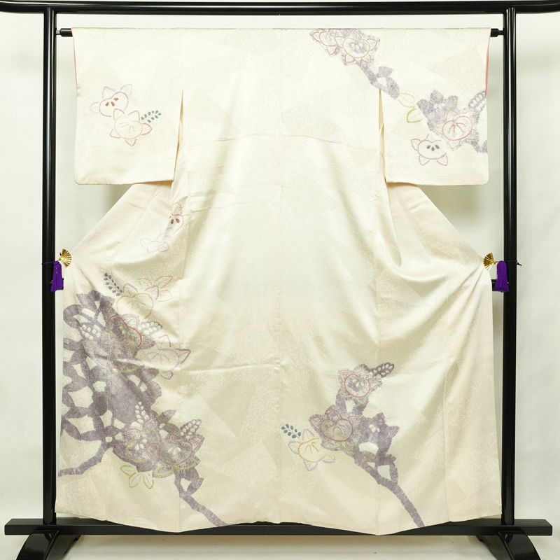 付け下げ 絞り 正絹 花柄 袷仕立て 身丈157.5cm 裄丈63.5cm 箔 金彩 白_画像1