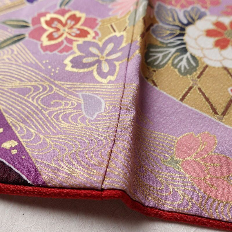 振袖 金駒刺繍 正絹 古典柄 袷仕立て 身丈170.5cm 裄丈68cm 箔 金彩 御所車 黄・黄土色_画像11