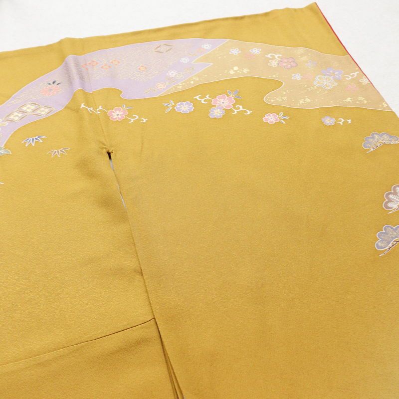 振袖 金駒刺繍 正絹 古典柄 袷仕立て 身丈170.5cm 裄丈68cm 箔 金彩 御所車 黄・黄土色_画像13