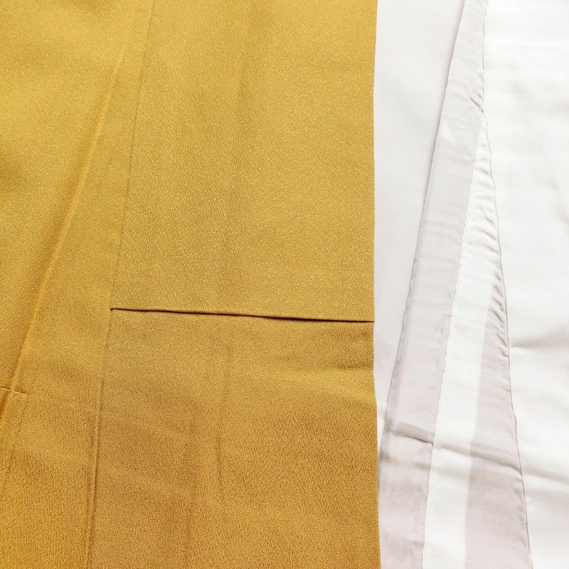 振袖 金駒刺繍 正絹 古典柄 袷仕立て 身丈170.5cm 裄丈68cm 箔 金彩 御所車 黄・黄土色_画像16