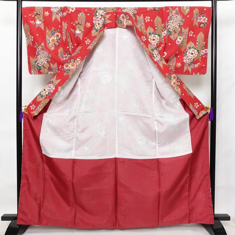 小紋 美品 しつけ糸付き ポリエステル 古典柄 袷仕立て 身丈166cm 裄丈68.5cm 赤・朱_画像3