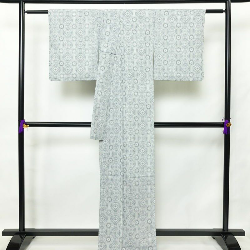 小紋 ポリエステル 幾何学柄・抽象柄 袷仕立て 身丈167.5cm 裄丈65cm 青・紺_画像2