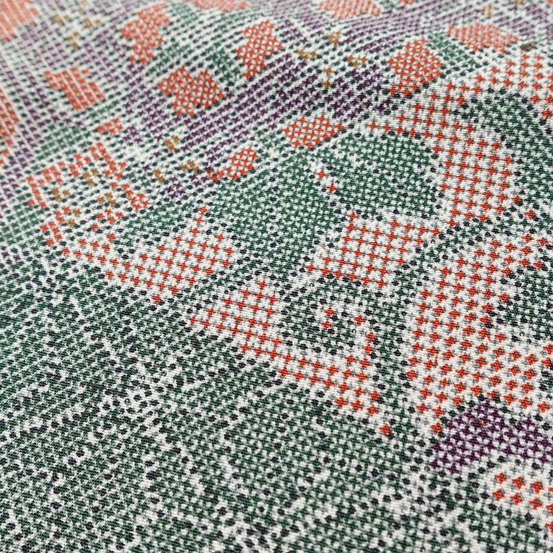 小紋 美品 しつけ糸付き ポリエステル 木の葉・植物柄 袷仕立て 身丈163cm 裄丈68cm 多色使い_画像7