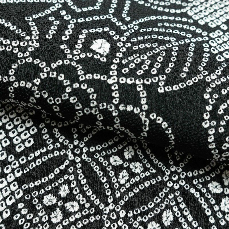 小紋 良品 縮緬 絞り風 ポリエステル 花柄 袷仕立て 身丈163cm 裄丈67cm 黒_画像20