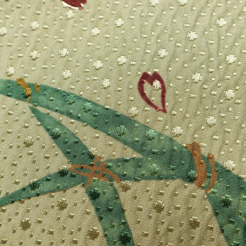 付け下げ 良品 しつけ糸付き 丹後ちりめん 縮緬 正絹 木の葉・植物柄 袷仕立て 身丈165.5cm 裄丈66cm 箔 金彩 黄・黄土色_画像8