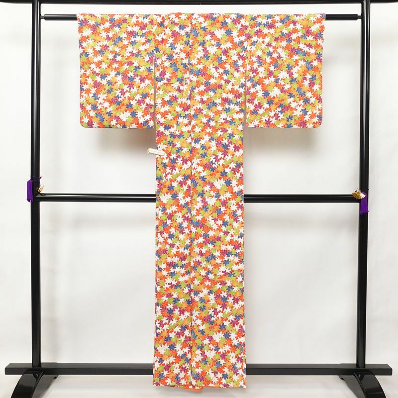 小紋 良品 縮緬 正絹 木の葉・植物柄 袷仕立て 身丈157.5cm 裄丈66cm 紅葉 橙_画像2