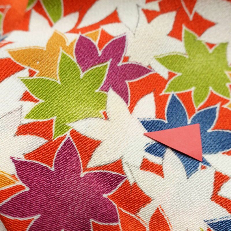 小紋 良品 縮緬 正絹 木の葉・植物柄 袷仕立て 身丈157.5cm 裄丈66cm 紅葉 橙_画像16