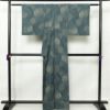 紬 良品 正絹 幾何学柄・抽象柄 袷仕立て 身丈160cm 裄丈65cm 一部しつけ糸付き 緑・うぐいす色_画像2