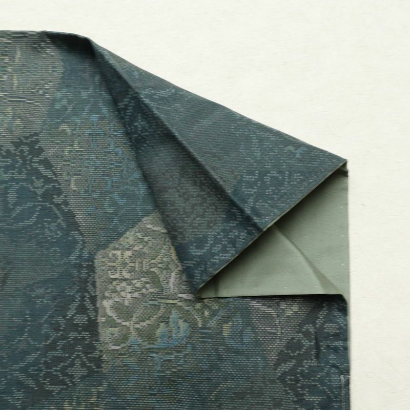 紬 良品 正絹 幾何学柄・抽象柄 袷仕立て 身丈160cm 裄丈65cm 一部しつけ糸付き 緑・うぐいす色_画像12