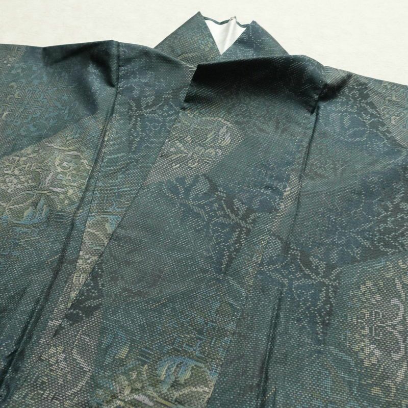 紬 良品 正絹 幾何学柄・抽象柄 袷仕立て 身丈160cm 裄丈65cm 一部しつけ糸付き 緑・うぐいす色_画像14