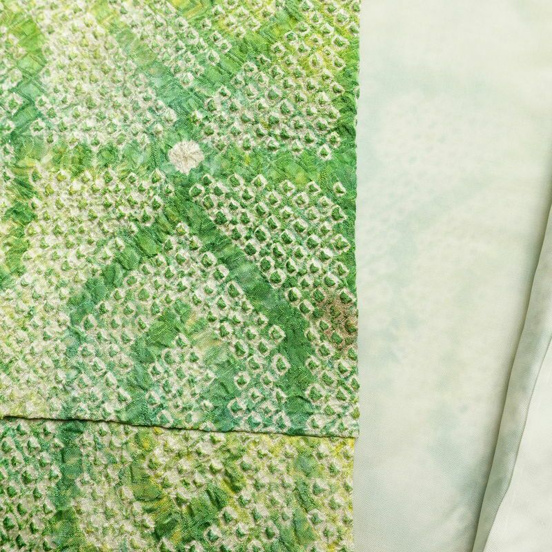 小紋 絞り 総絞り 正絹 亀甲柄 袷仕立て 身丈161cm 裄丈68cm 一部しつけ糸付き 緑・うぐいす色_画像16