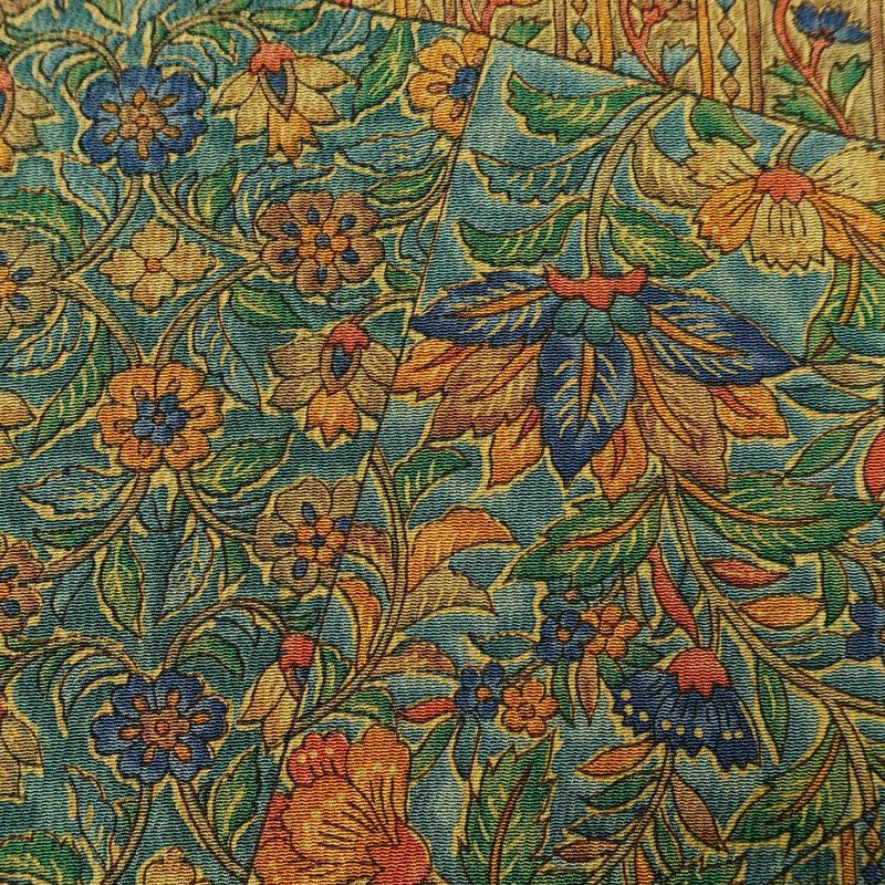 小紋 縮緬 総柄 正絹 幾何学柄・抽象柄 袷仕立て 身丈155.5cm 裄丈65cm 多色使い_画像8