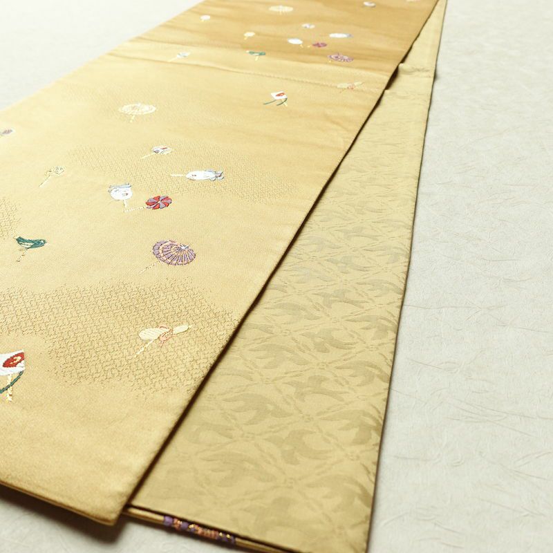 袋帯 六通柄 正絹 古典柄 刺繍 独楽 傘 黄・黄土色_画像10