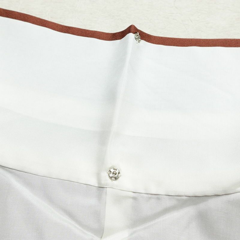 付け下げ 正絹 古典柄 袷仕立て 身丈163cm 裄丈68cm 箔 刺繍 相良刺繍 茶_画像20