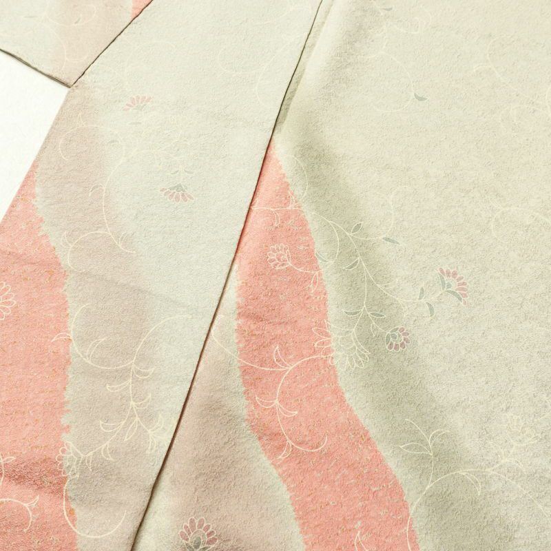 小紋 絞り 正絹 花柄 袷仕立て 身丈157cm 裄丈68cm 緑・うぐいす色_画像5