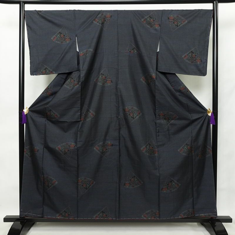 大島紬 良品 証紙なし しつけ糸付き 正絹 古典柄 袷仕立て 身丈159cm 