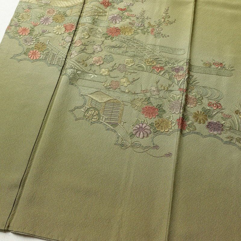 付け下げ 良品 スワトウ刺繍 正絹 古典柄 袷仕立て 身丈165.5cm 裄丈65.5cm 刺繍 緑・うぐいす色_画像4