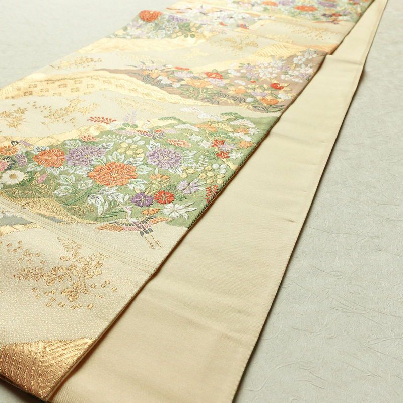 袋帯 六通柄 良品 フォーマル用 正絹 古典柄 金通し ベージュ_画像8