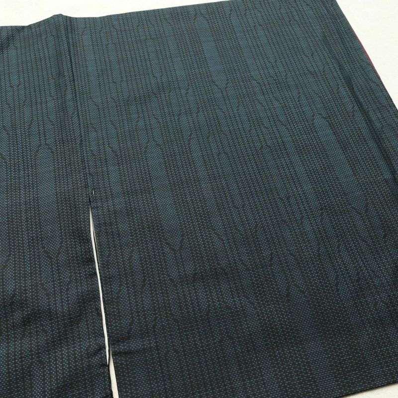 紬 良品 正絹 幾何学柄・抽象柄 袷仕立て 身丈151.5cm 裄丈64cm 青・紺_画像12