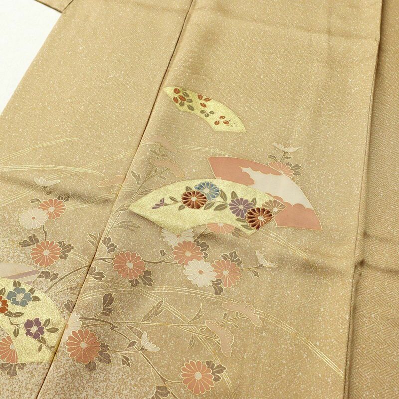 付け下げ 正絹 木の葉・植物柄 袷仕立て 身丈160cm 裄丈63.5cm 箔 金彩 黄・黄土色_画像5