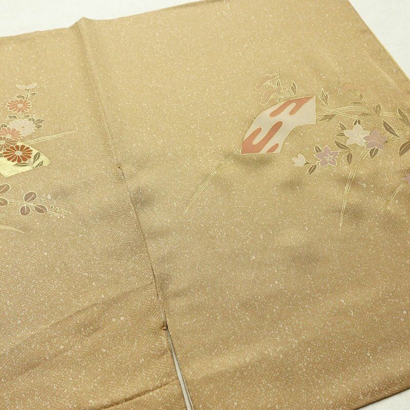 付け下げ 正絹 木の葉・植物柄 袷仕立て 身丈160cm 裄丈63.5cm 箔 金彩 黄・黄土色_画像14