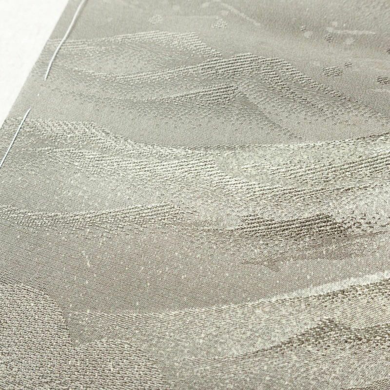 付け下げ 良品 しつけ糸付き 正絹 風景柄 袷仕立て 身丈155.5cm 裄丈63.5cm ぼかし グレー_画像9