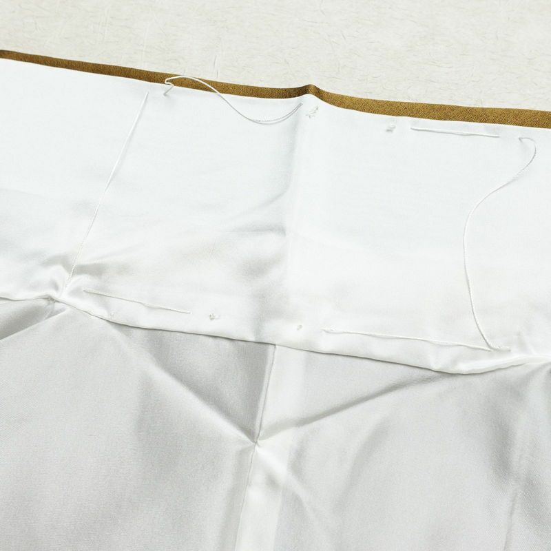 付け下げ 良品 TOKI志すい 正絹 古典柄 袷仕立て 身丈162cm 裄丈71cm 箔 黄・黄土色_画像20
