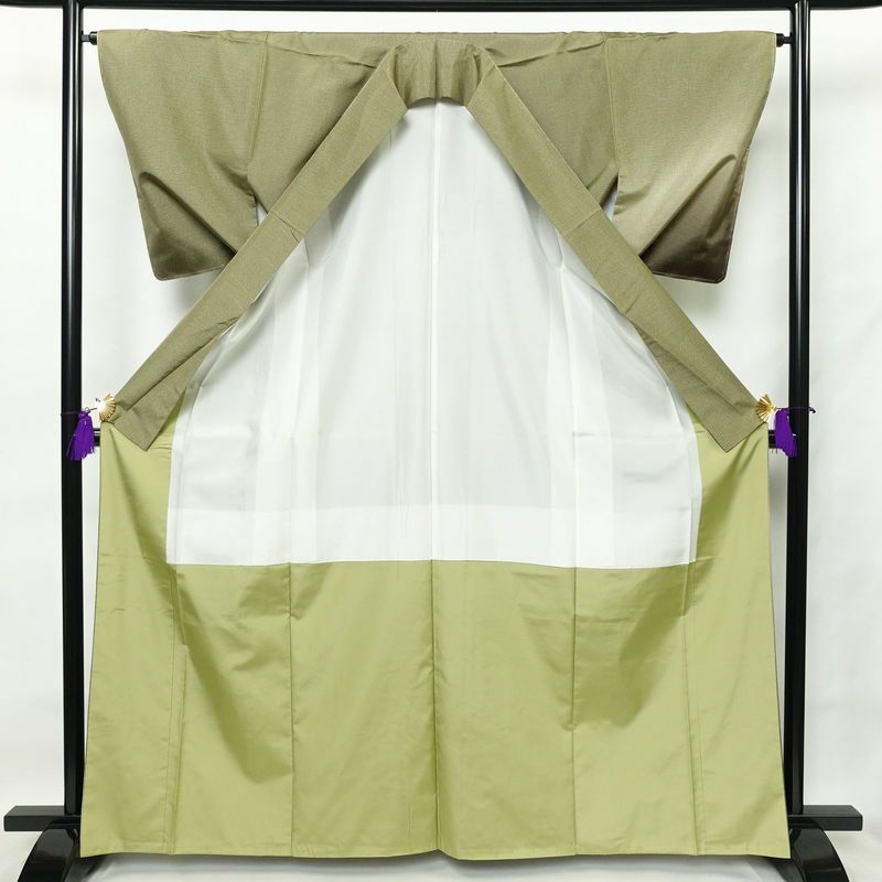 付け下げ 良品 しつけ糸付き 正絹 その他の柄 袷仕立て 身丈165cm 裄丈65cm 緑・うぐいす色_画像3