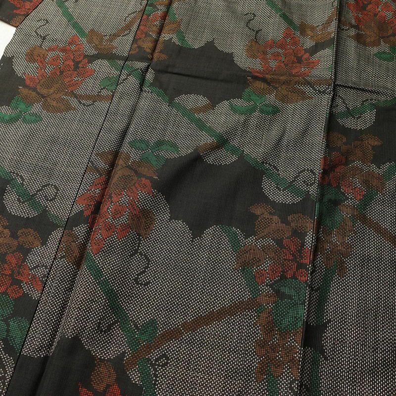 紬 しつけ糸付き 正絹 木の葉・植物柄 袷仕立て 身丈152.5cm 裄丈63.5cm 茶_画像5