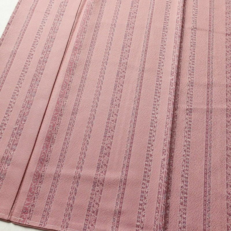 小紋 美品 縮緬 しつけ糸付き 正絹 縞柄・線柄 袷仕立て 身丈165cm 裄丈66.5cm ピンク_画像4