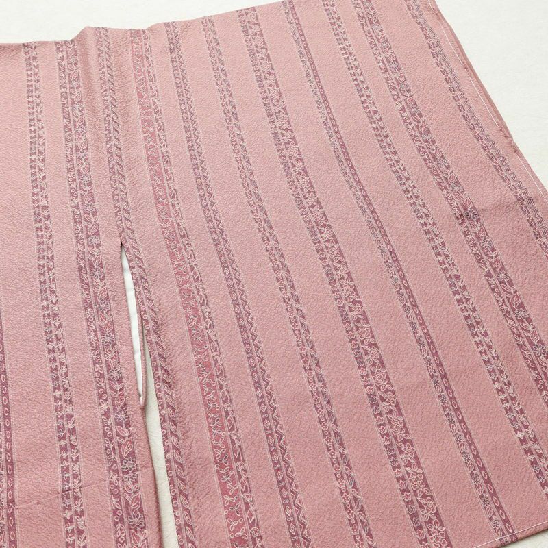 小紋 美品 縮緬 しつけ糸付き 正絹 縞柄・線柄 袷仕立て 身丈165cm 裄丈66.5cm ピンク_画像13