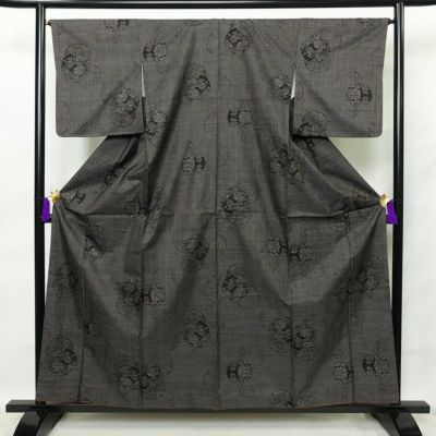 大島紬 良品 証紙なし 正絹 古典柄 袷仕立て 身丈159cm 裄丈66.5cm 茶