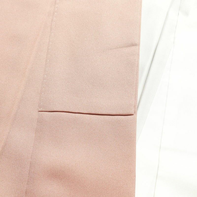 付け下げ 良品 一つ紋付き 正絹 風景柄 袷仕立て 身丈164.5cm 裄丈67.5cm 箔 一部しつけ糸付き 金彩 ピンク_画像18