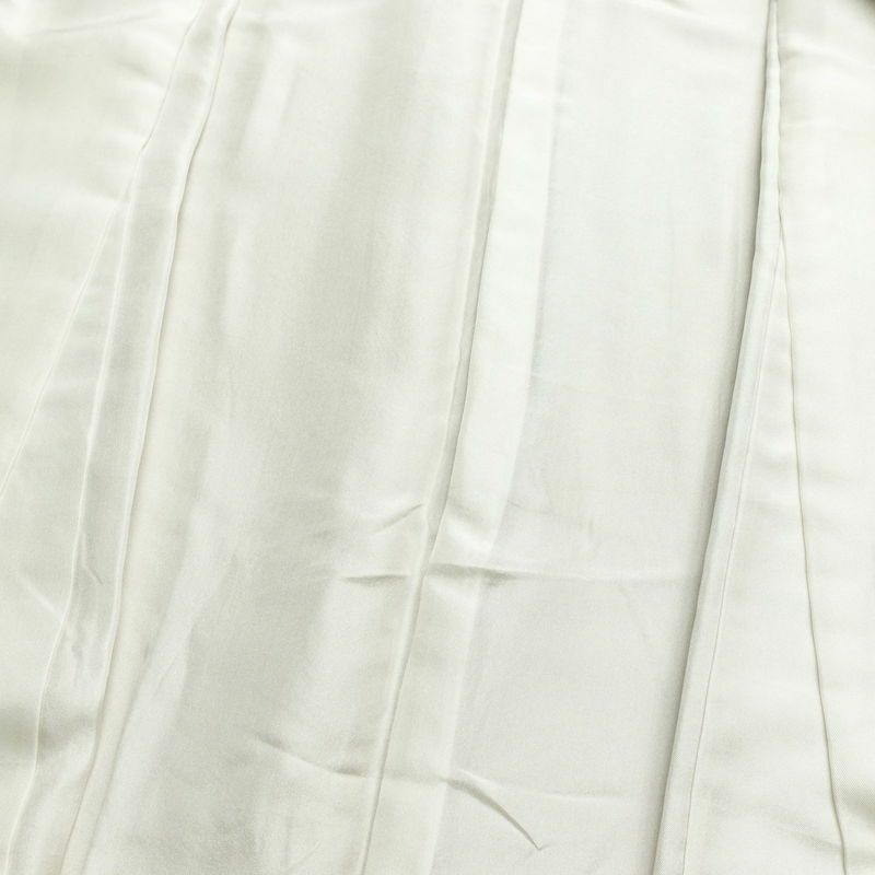 付け下げ 縮緬 正絹 木の葉・植物柄 袷仕立て 身丈159cm 裄丈64.5cm 金彩 ベージュ_画像17