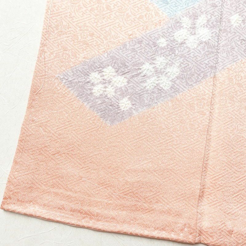 訪問着 良品 しつけ糸付き 絞り 正絹 古典柄 袷仕立て 身丈160.5cm 裄丈66.5cm 箔 綸子 刺繍 ピンク_画像9