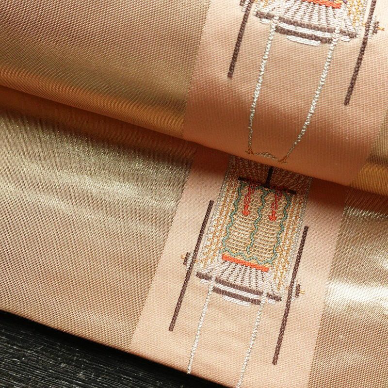 袋帯 六通柄 正絹 古典柄 箔 刺繍 御所車 ピンク_画像4