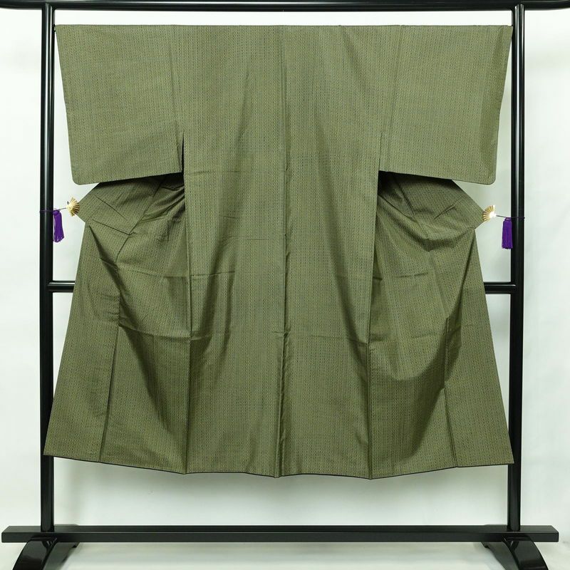 男性用 着物 正絹 幾何学柄・抽象柄 袷仕立て 身丈139.5cm 裄丈68cm 緑・うぐいす色_画像1