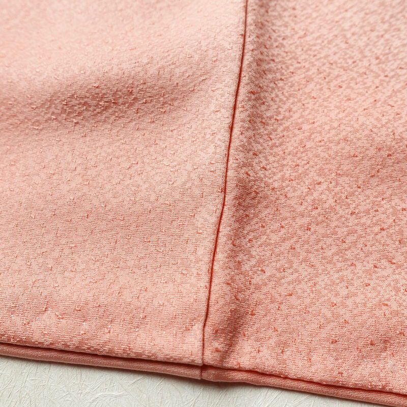 付け下げ 美品 スワトウ刺繍 相良刺繍 正絹 花柄 袷仕立て 身丈163cm 裄丈66cm 刺繍 ピンク_画像12