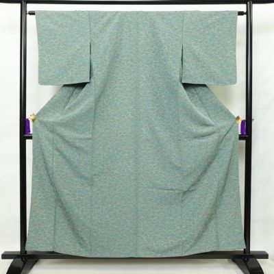 小紋 紬地 正絹 花柄 袷仕立て 身丈158cm 裄丈63.5cm 緑・うぐいす色