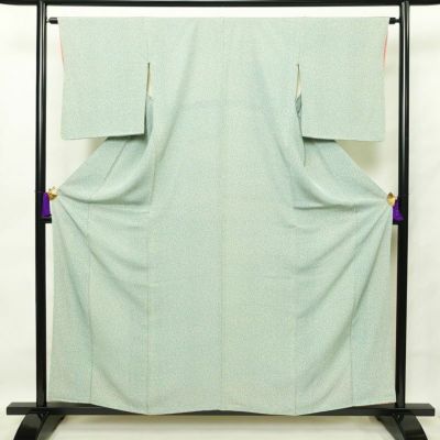 小紋 縮緬 総柄 正絹 木の葉・植物柄 袷仕立て 身丈158cm 裄丈64.5cm 緑・うぐいす色