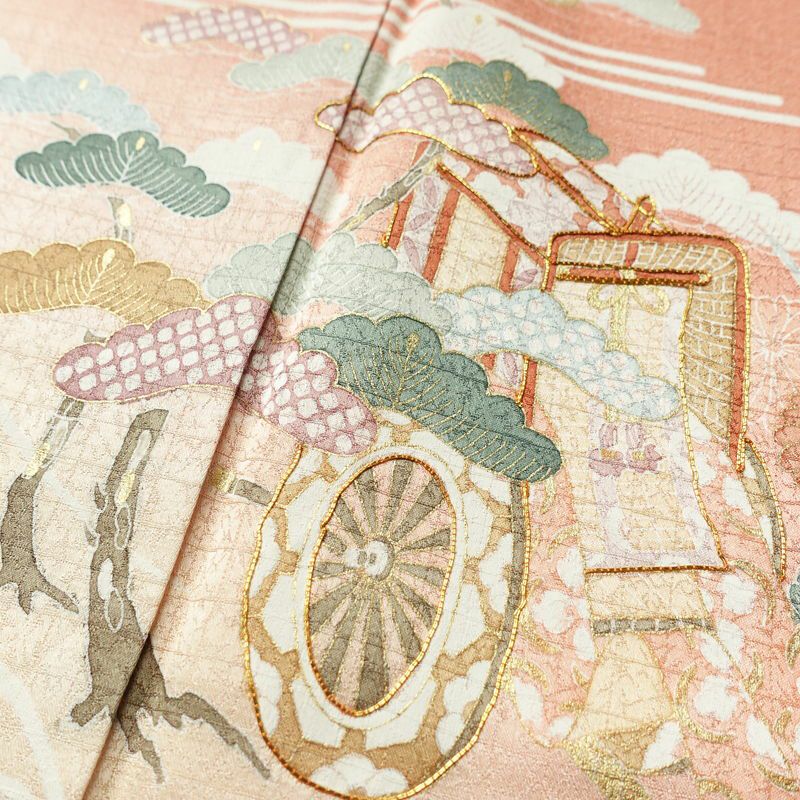 訪問着 しつけ糸付き 金駒刺繍 正絹 古典柄 袷仕立て 身丈158.5cm 裄丈65cm 箔 金彩 着物 ピンク サーモンピンク_画像6