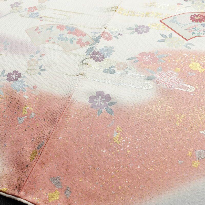 訪問着 美品 落款入り しつけ糸付き 金駒刺繍 一つ紋付き 正絹 古典柄 袷仕立て 身丈162.5cm 裄丈67cm 箔 共八掛 金彩 入学式 卒業式 七五三 フォーマル 着物 ピンク_画像12
