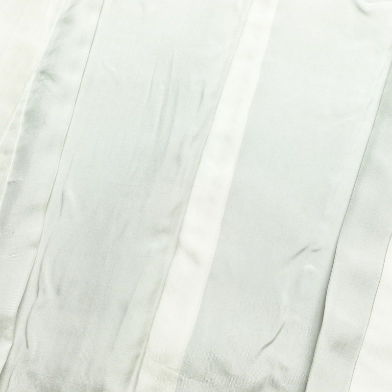 付け下げ 良品 正絹 花柄 袷仕立て 身丈156cm 裄丈65cm フォーマル 着物 緑・うぐいす色_画像18