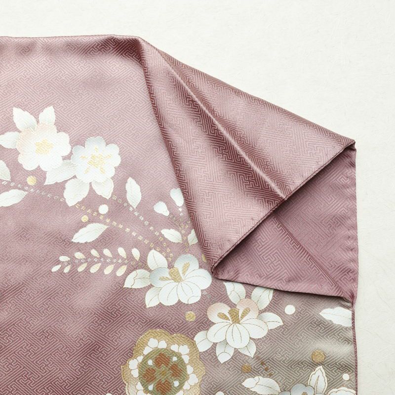 訪問着 良品 綸子 正絹 花柄 袷仕立て 身丈158.5cm 裄丈65cm 箔 フォーマル 着物 紫・藤色_画像15