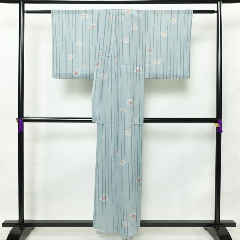 盛夏 小紋 良品 夏用 絽 正絹 花柄 単衣仕立て 身丈154.5cm 裄丈63cm 着物 青・紺_画像2